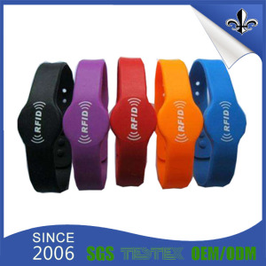 Hot Selling Ntag203 RFID Silicone Wedding Wristband for Events
