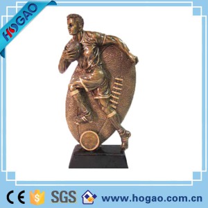 China Supplier Hot Sale Resin Sportsman Statues for Home Decoration